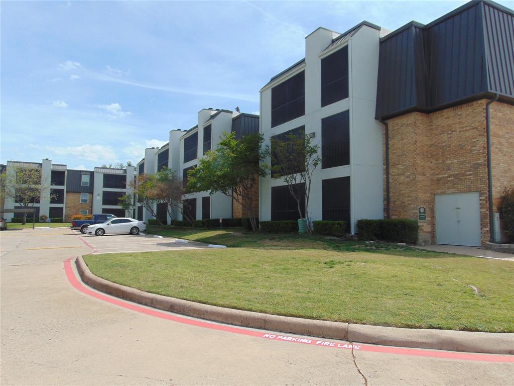 Cambridge Condo Ph 01 03 - Residential
