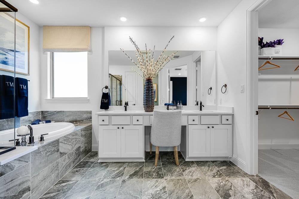 The Ridge at Northlake - Residential