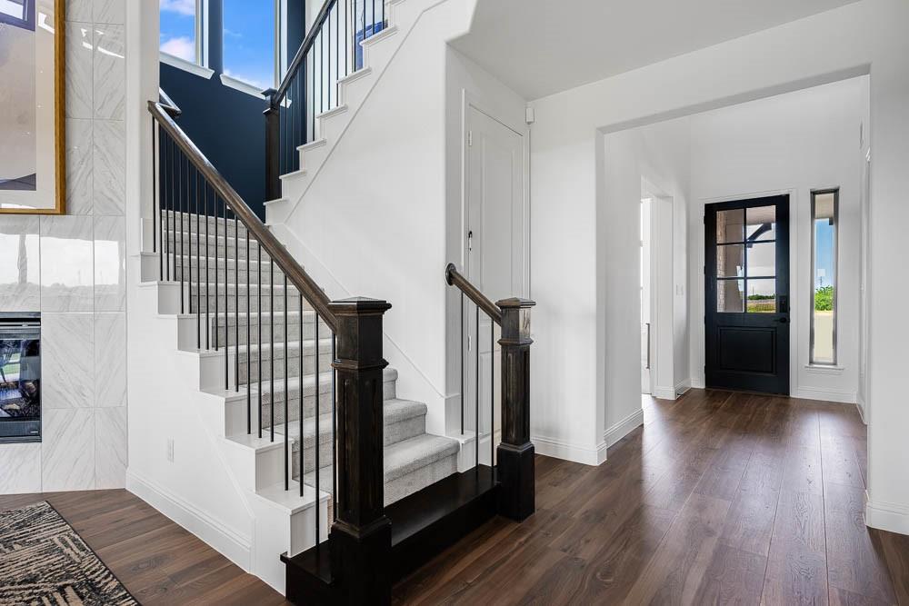 The Ridge at Northlake - Residential