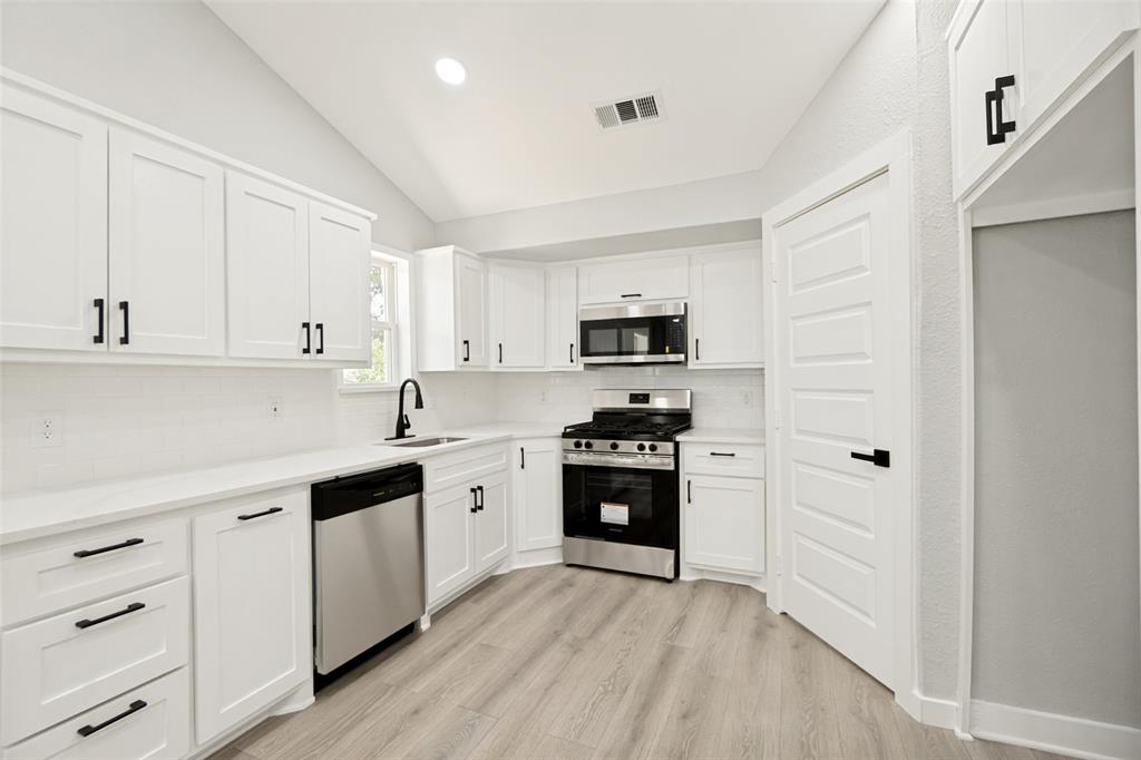 Alta Mesa Park - Residential