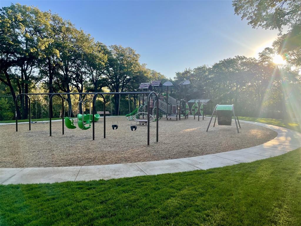 Parra Linda Estates - Residential Lease