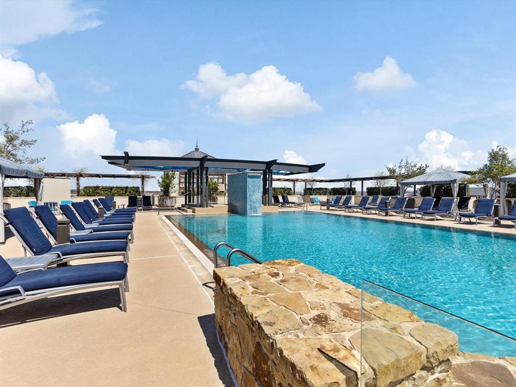 One Montgomery Plaza Residence Condo - Residential