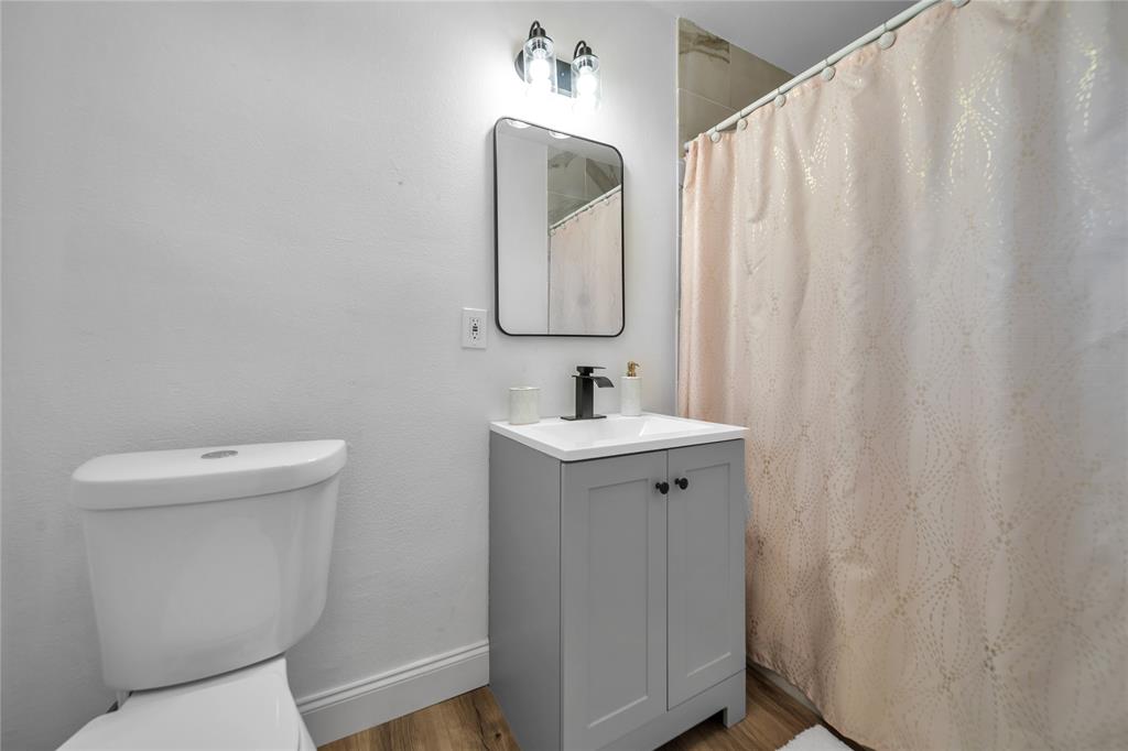 Bruton Terrace Add 04 Instl - Residential
