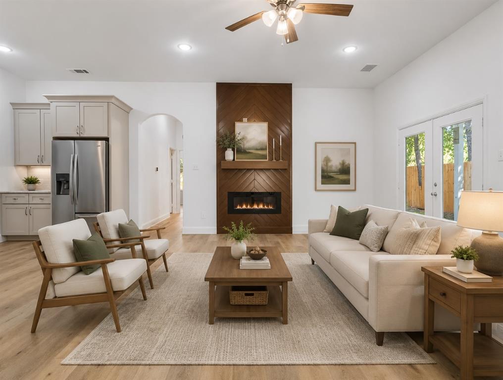 Howard W R Add - Residential