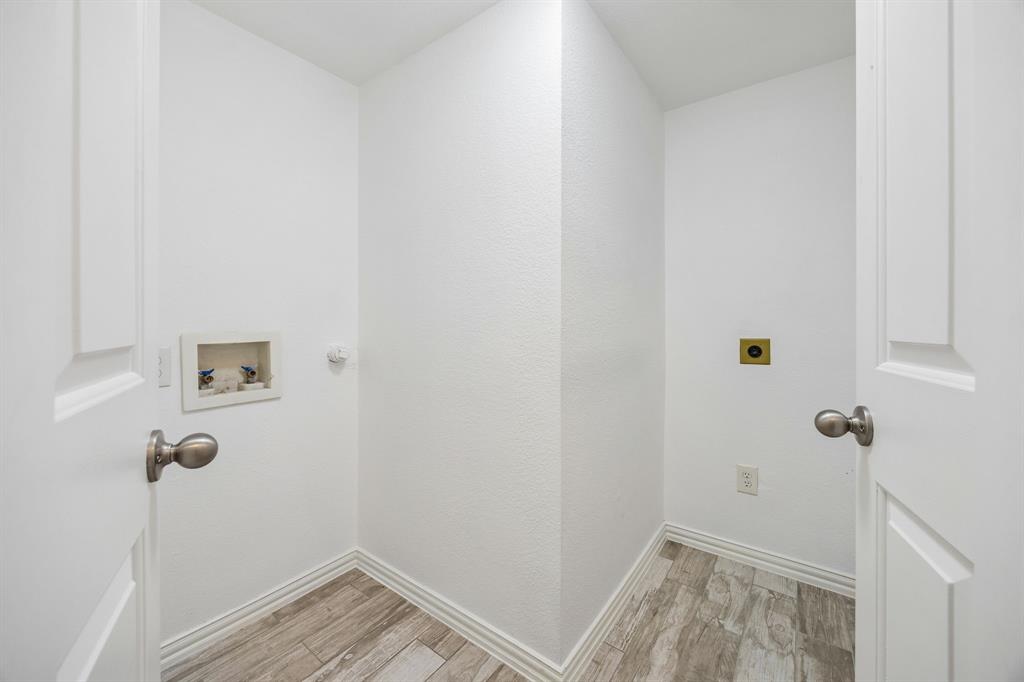 Enclave At Stonebridge Ranch - Residential