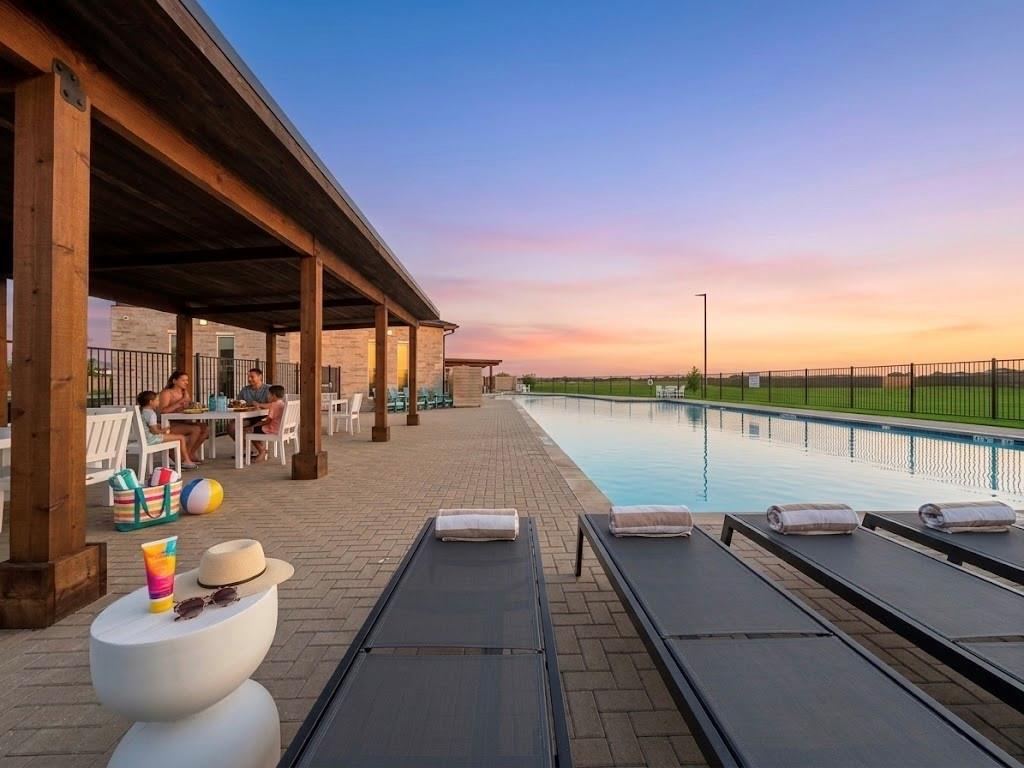 Mobberly Farms Ph 1 - Residential