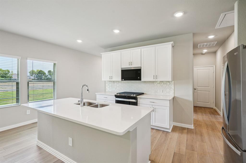 Lakehaven - Residential