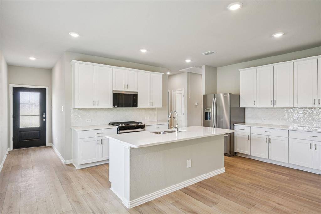 Lakehaven - Residential