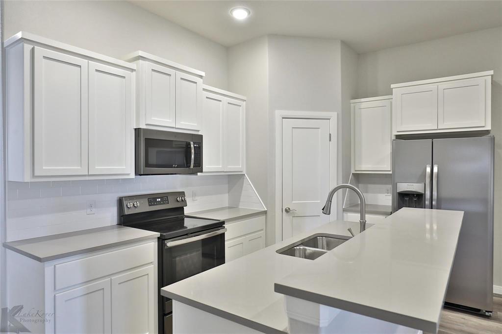 Hampton Hills Add Sec IV - Residential Lease