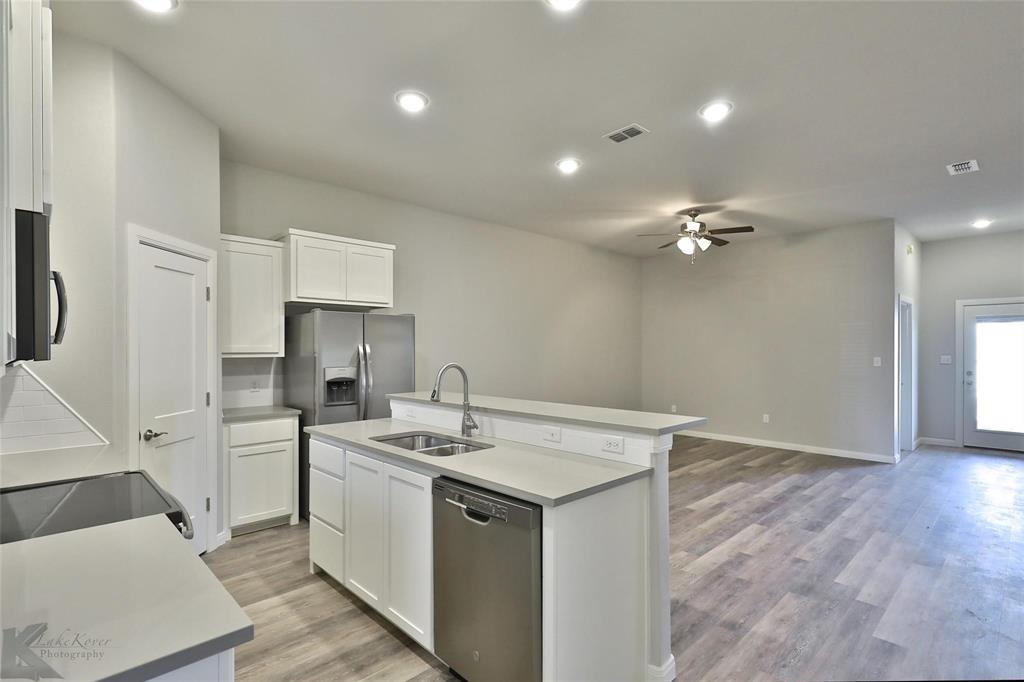 Hampton Hills Add Sec IV - Residential Lease