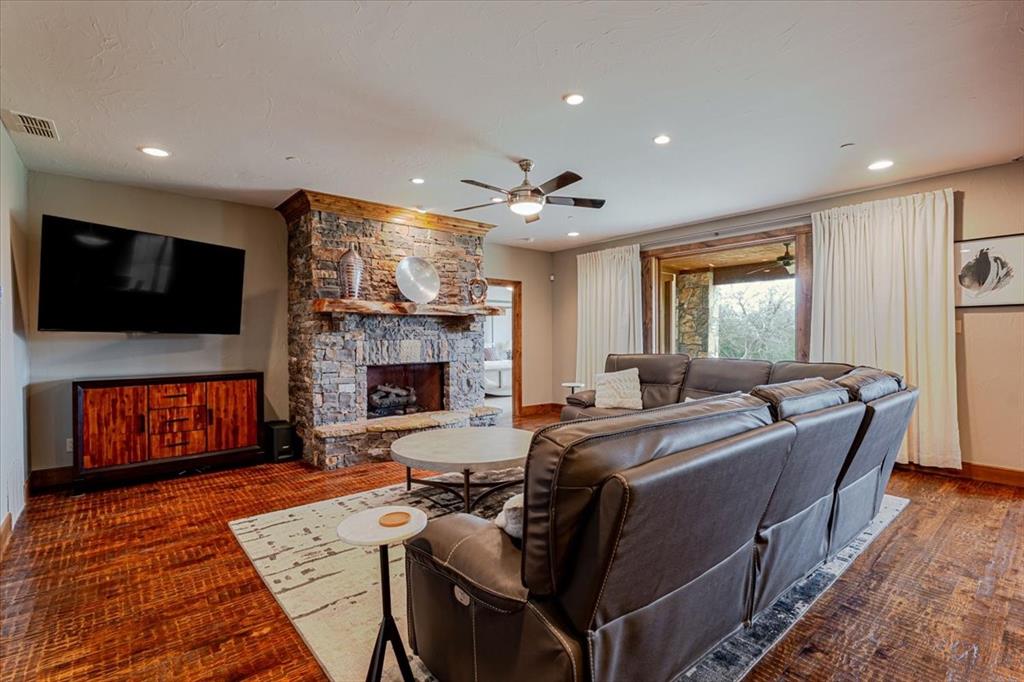 Hill Country Harbor Condo - Residential