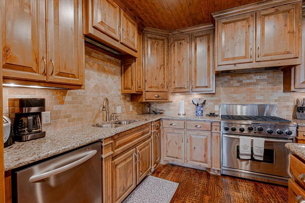 Hill Country Harbor Condo - Residential