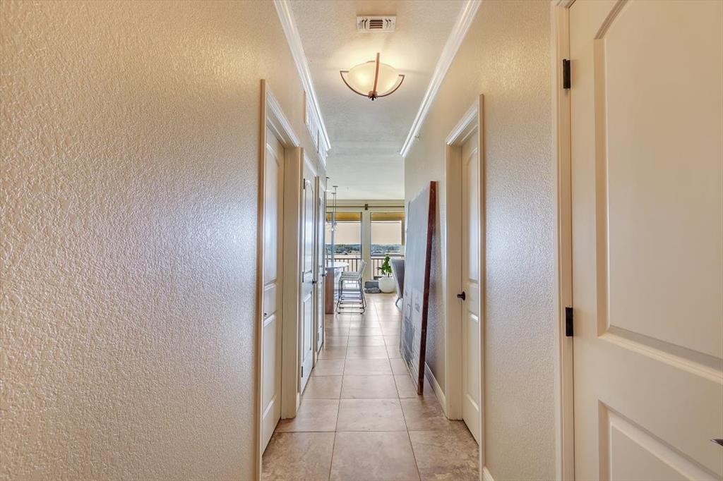 The Lodge Of Granbury - Residential