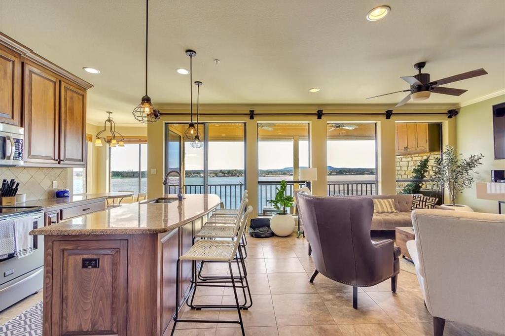 The Lodge Of Granbury - Residential