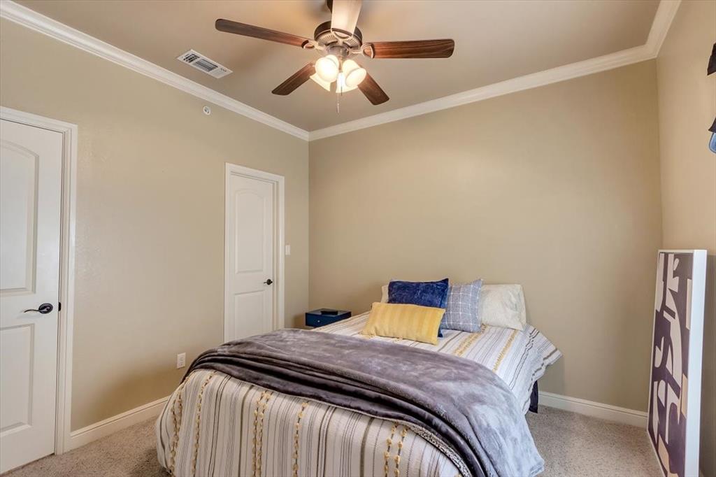 The Lodge Of Granbury - Residential