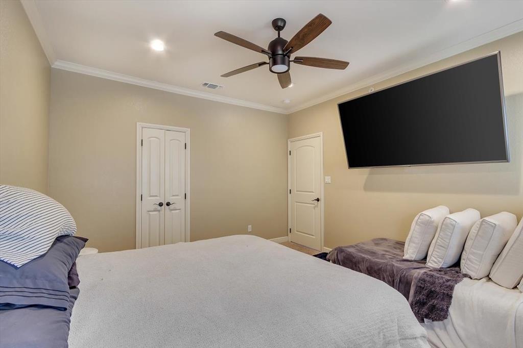 The Lodge Of Granbury - Residential