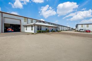 A0613 PEARSON HENRY; & COMMERCIAL BLDGS - Commercial Sale