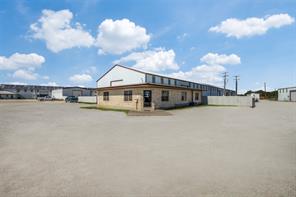 A0613 PEARSON HENRY; & COMMERCIAL BLDGS - Commercial Sale