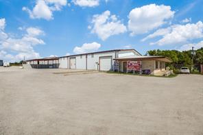 A0613 PEARSON HENRY; & COMMERCIAL BLDGS - Commercial Sale
