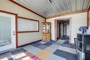A0613 PEARSON HENRY; & COMMERCIAL BLDGS - Commercial Sale