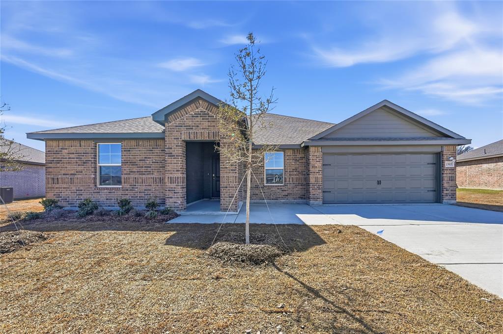 New!  Amazing single story floor plan. Four bedrooms, two full baths, with open floor plan. Home includes, large island kitchen, granite counters throughout, LED lighting, full sprinkler system, professionally engineered post tension foundation, and much more!
Introducing Northspur, our new home community in Terrell, TX.
Northspur is a brand-new D.R. Horton community in the charming city of Terrell, Texas. Discover thoughtfully designed new homes featuring open concept layouts & modern finishes all built with the quality you would expect from America's Builder. Schedule a tour today!