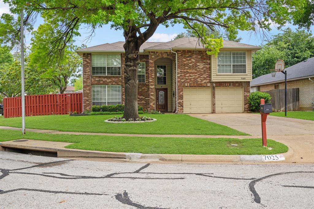 Welcome to 7025 Escondido Drive in Arlington, in the desirable Martin School District. This home is on a corner lot, offering a large fenced backyard and patio. Inside, you’ll find a first-floor master suite, complete with a garden-style tub, dual vanities, and a dedicated sauna space. Upstairs, there are three additional bedrooms, one ideal for a home office. Just minutes from Bowman Springs Park, with Lake Arlington boat launch access, and convenient highway access, this quiet, established community is ready for you.