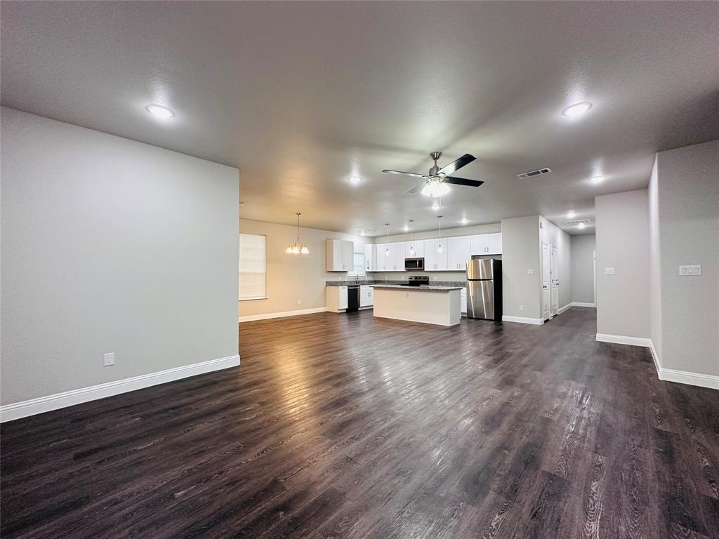 Canyon Creek III - Residential