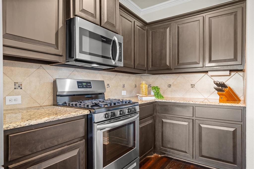 Hawthorne Meadows - Residential