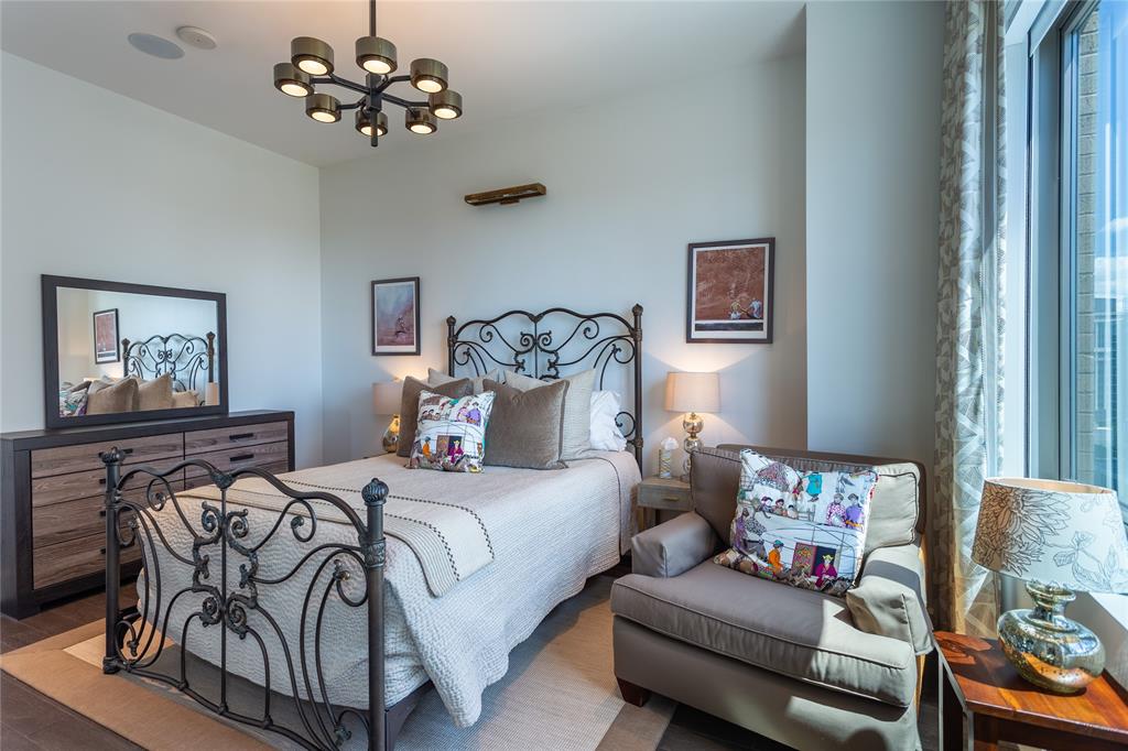Stoneleigh Residences - Residential