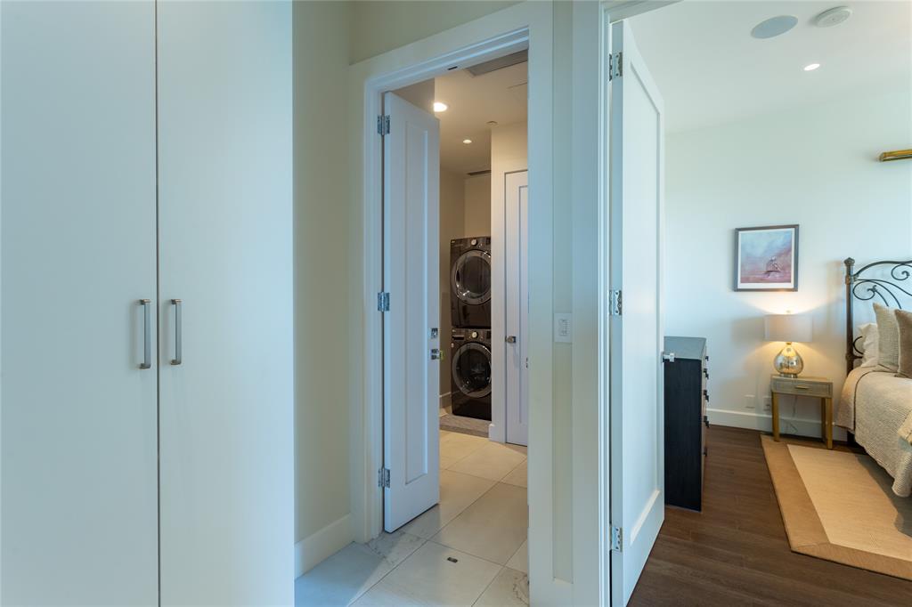Stoneleigh Residences - Residential
