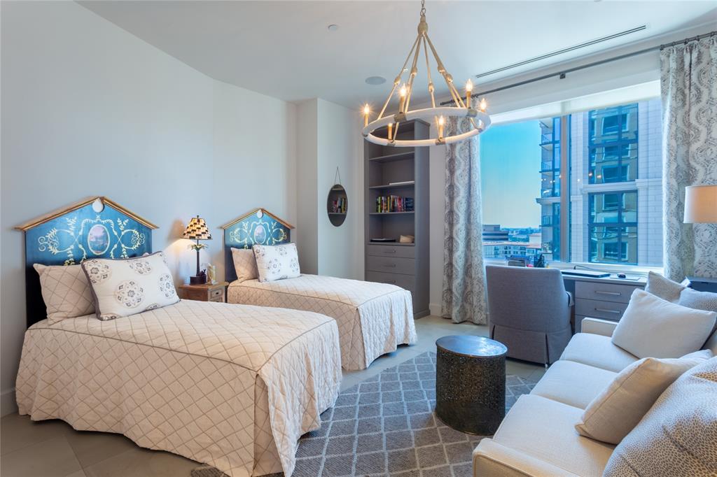 Stoneleigh Residences - Residential