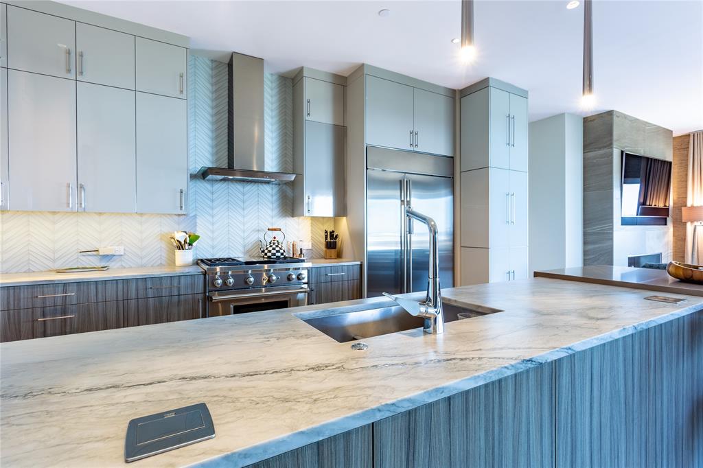 Stoneleigh Residences - Residential