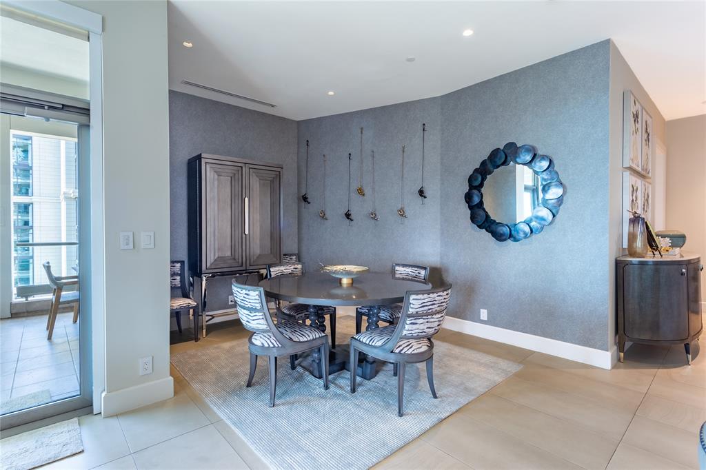 Stoneleigh Residences - Residential