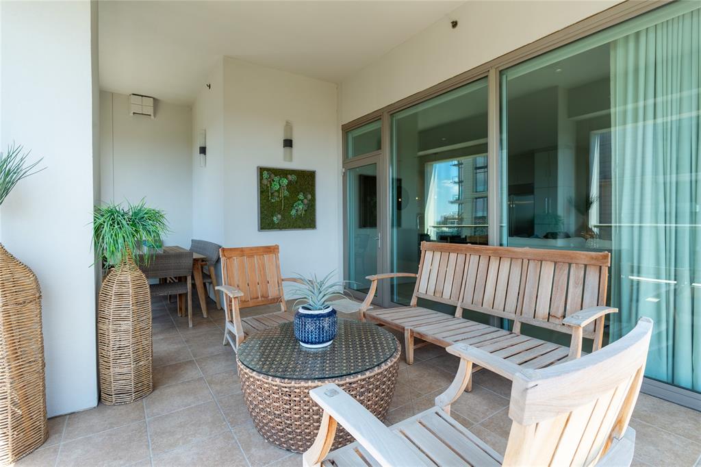 Stoneleigh Residences - Residential