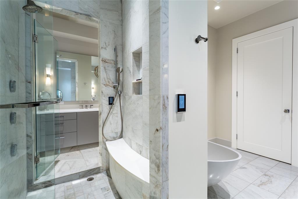 Stoneleigh Residences - Residential