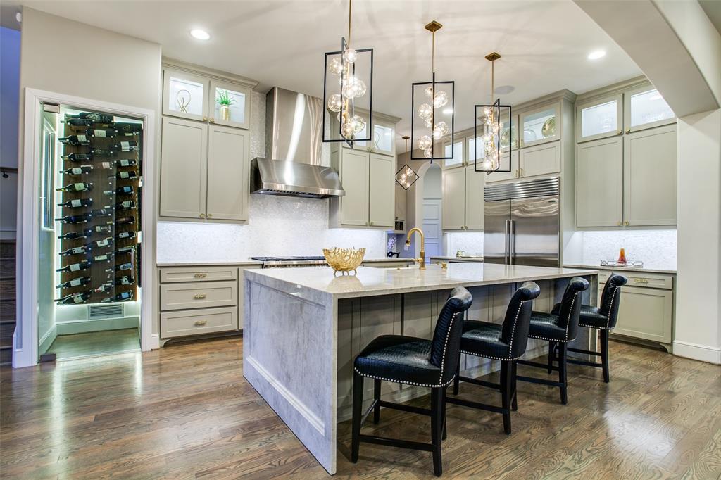 Iris Hollow - Residential