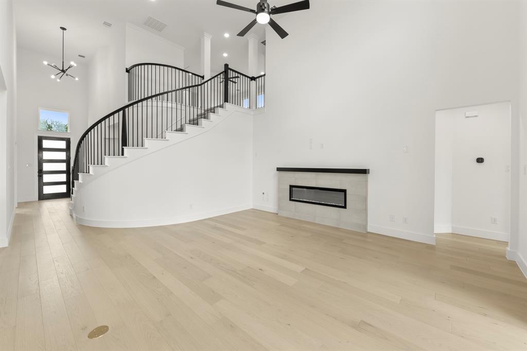 Pecan Hill - Residential