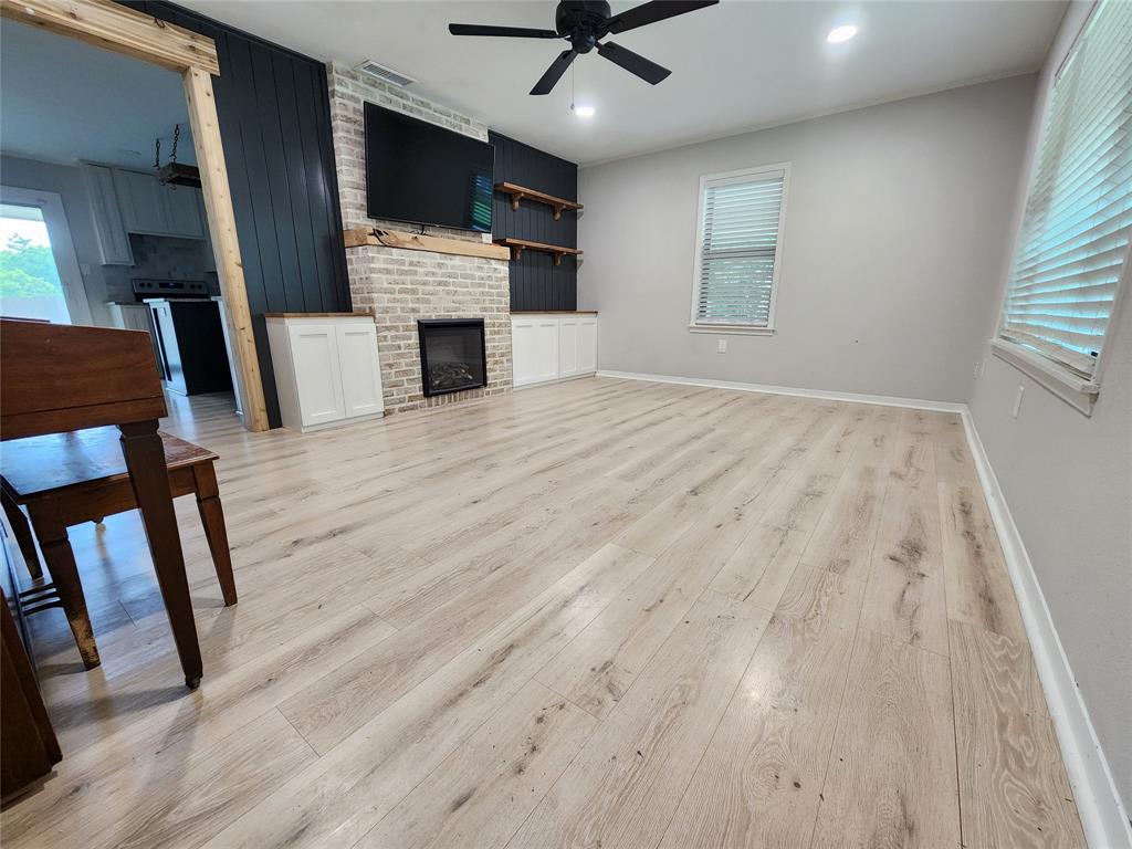 Love Betts - Residential