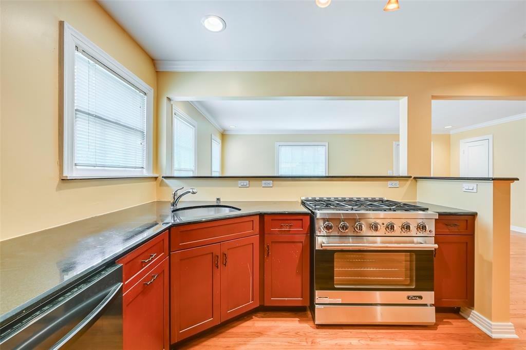 Oak Lawn Heights - Residential