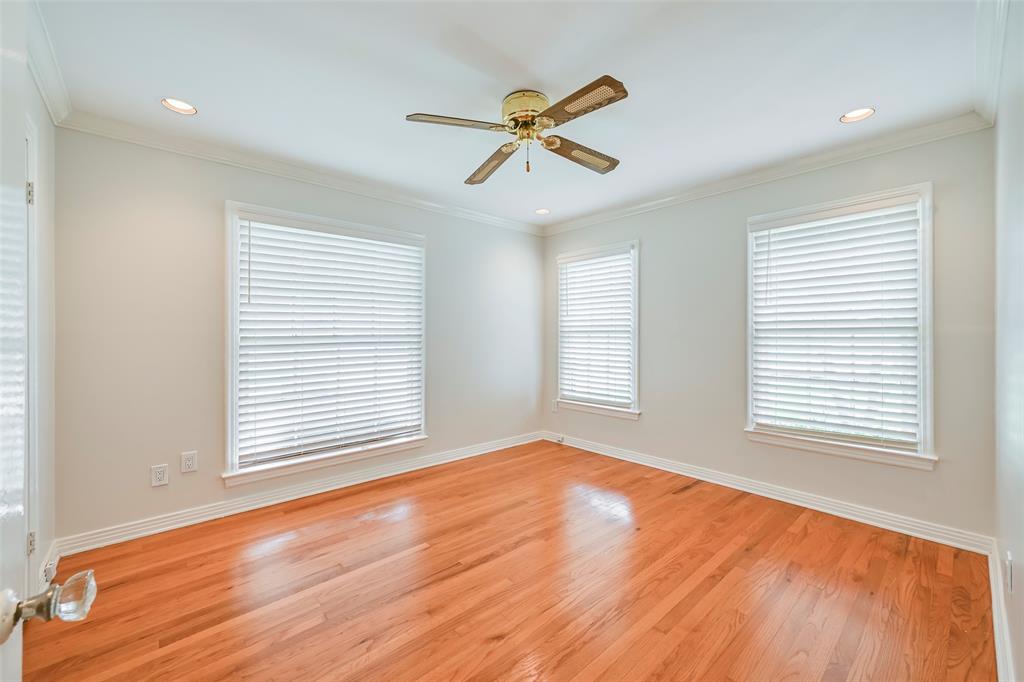 Oak Lawn Heights - Residential