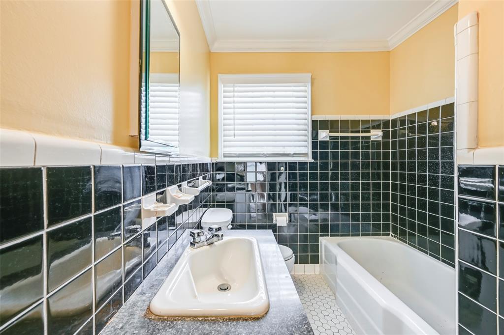 Oak Lawn Heights - Residential
