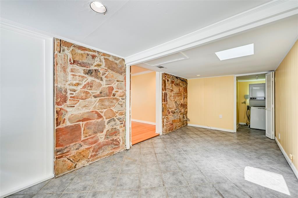 Oak Lawn Heights - Residential