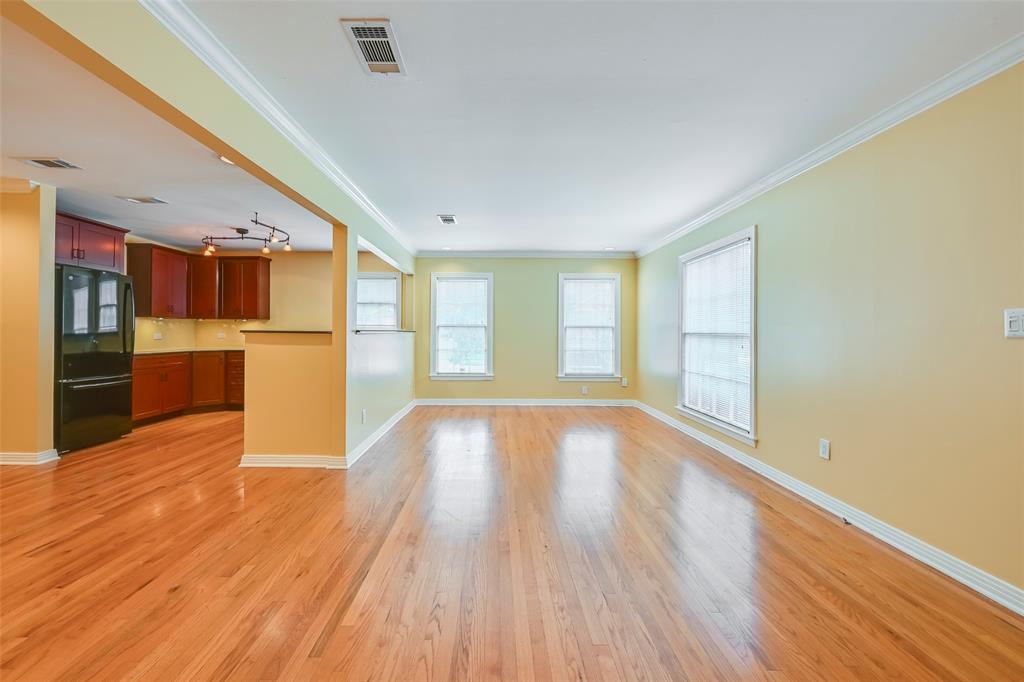 Oak Lawn Heights - Residential
