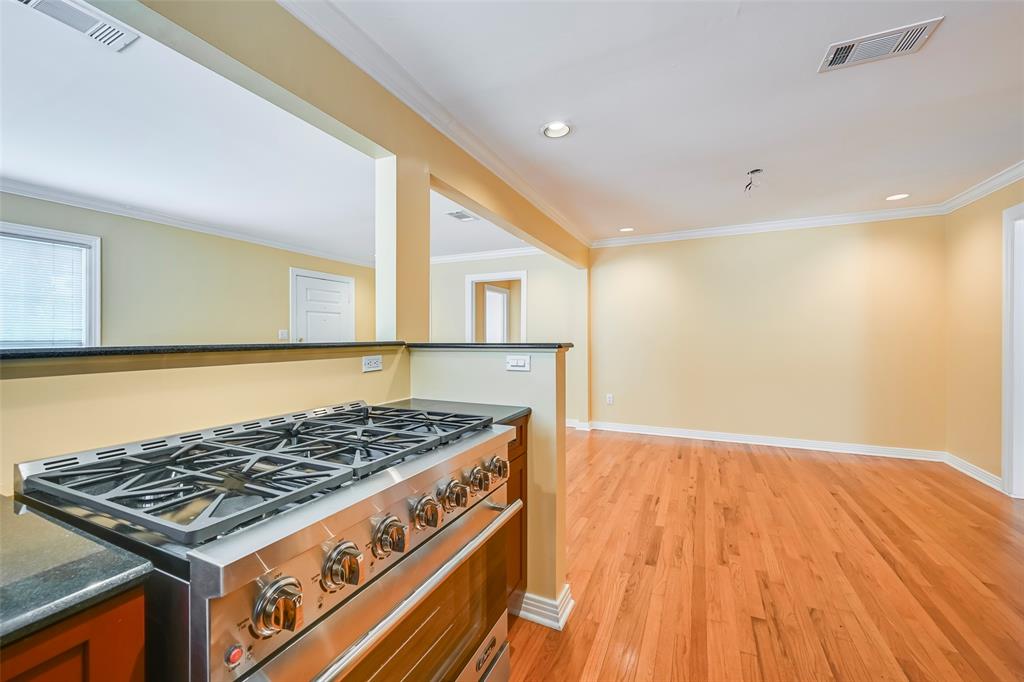 Oak Lawn Heights - Residential