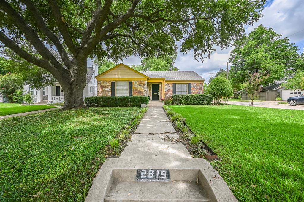 Oak Lawn Heights - Residential