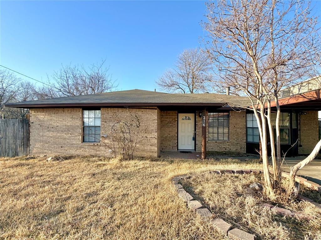 Charming 3-bedroom, 2-bath home offering 1,604 square feet of living space on a spacious 0.39-acre lot. Enjoy plenty of room for outdoor activities, gardening, or future expansion. Located in desirable Palmer ISD, this property offers small-town living with convenient access to I-45 for an easy commute.

Recent updates include a new roof installed in December 2024. Property is being sold as-is. Cash or conventional financing only; FHA and VA loans not eligible. Seller will make no repairs.