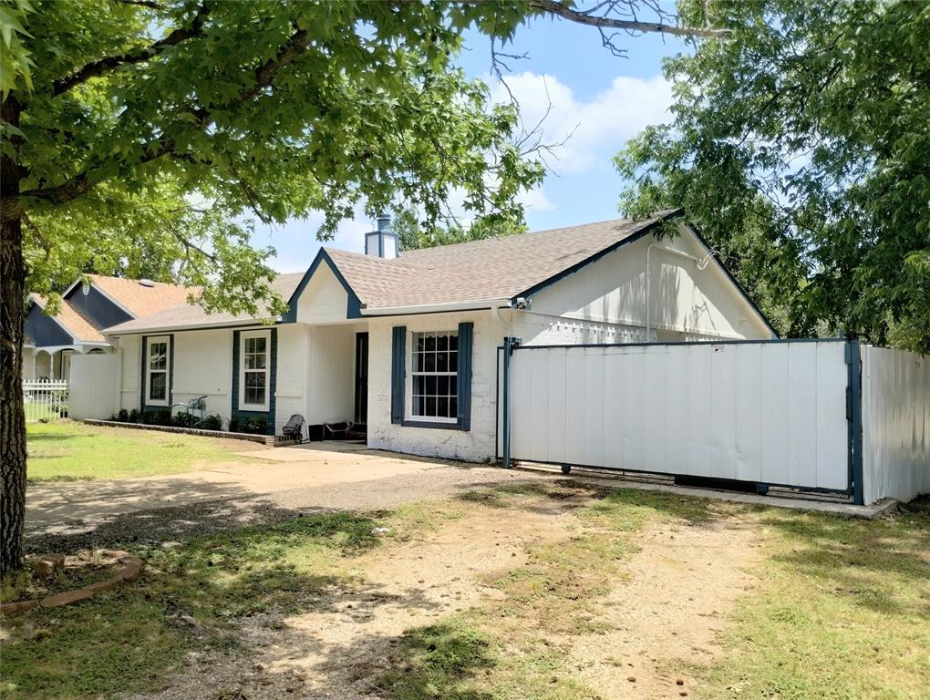 Cox Elma Memorial - Residential
