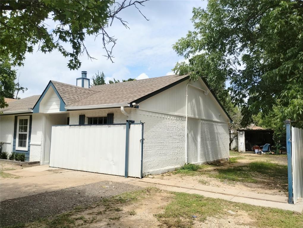 Cox Elma Memorial - Residential