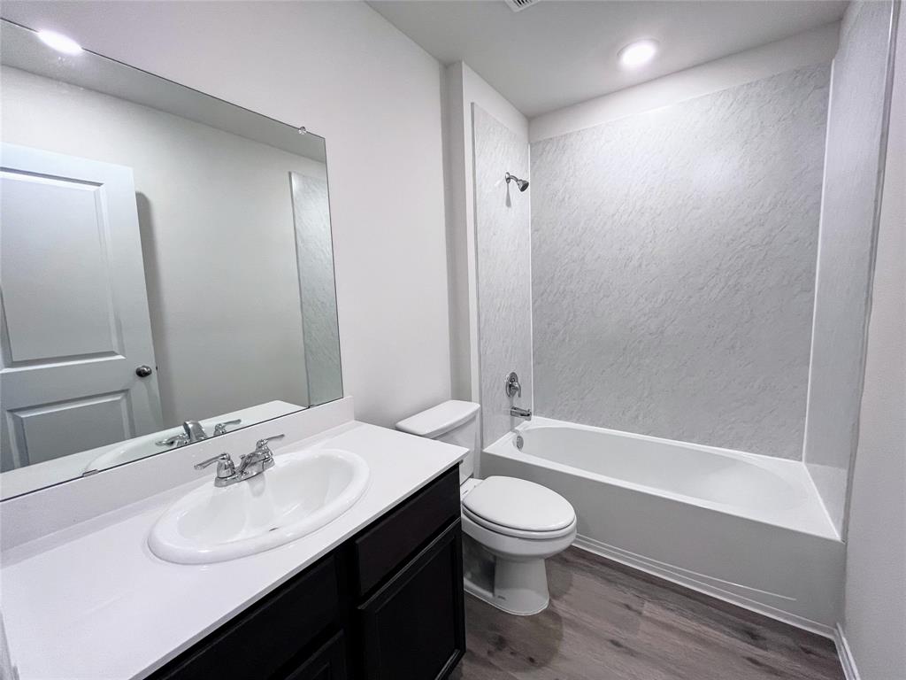 The Grove - Residential Lease