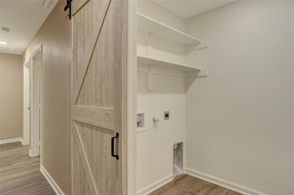 CHAFFINS FIRST ADDN REPLAT - Residential Lease
